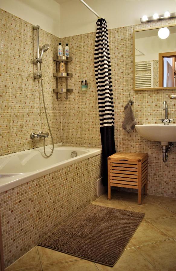 Cosy Apartment In Budapest Downtown With Free Garage Parking Exteriér fotografie